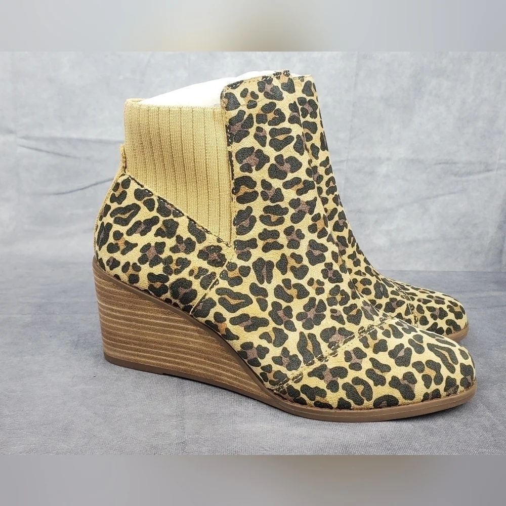 TOMS Sadie Tan Classic Leopard print Suede Women's‎ Wedge heel Boot Size 8